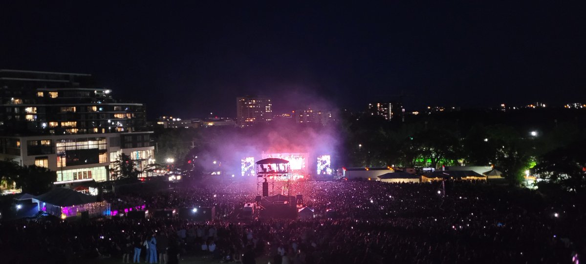 Country 103.5 tweet media