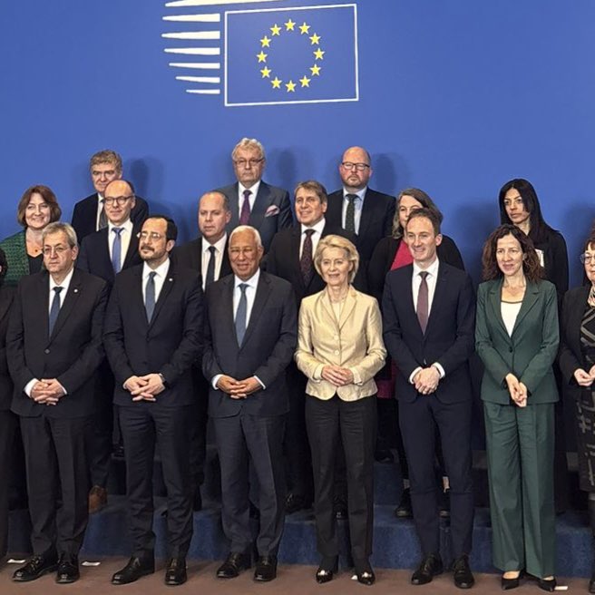 Alan Dillon tweet media