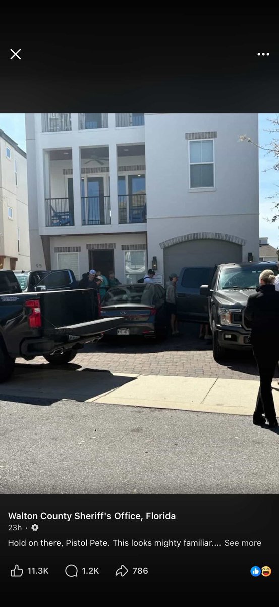 Barstool Pokes tweet media