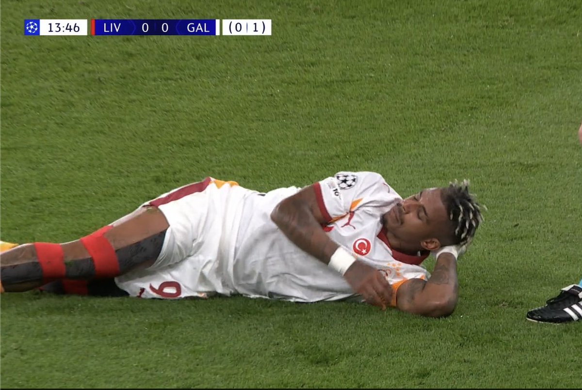 The Touchline | 𝐓 tweet media