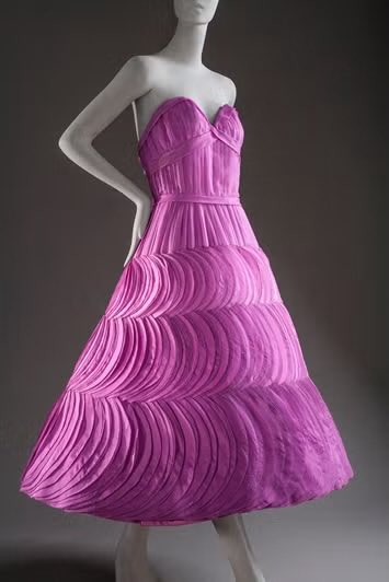 Dr Kate Strasdin tweet media