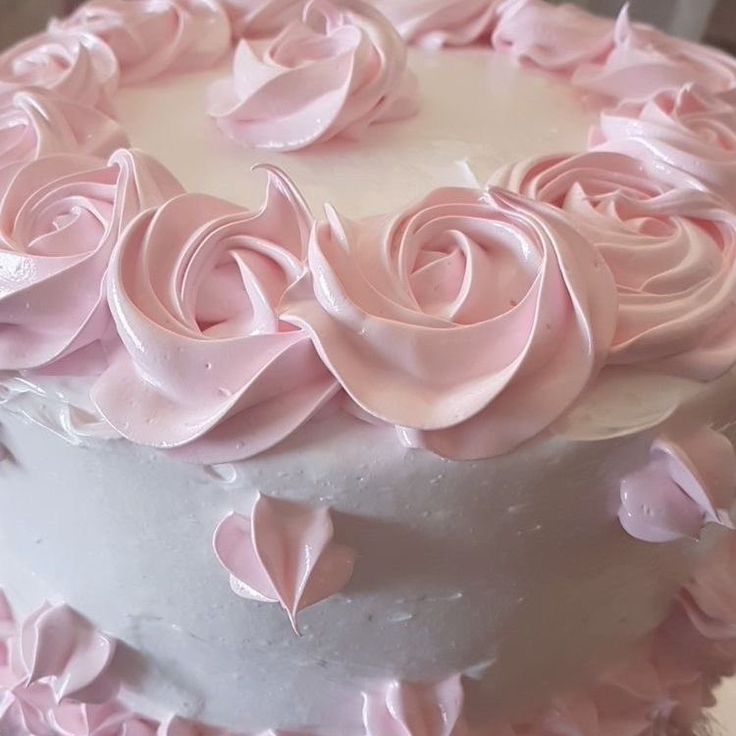 brandy is n★t cute tweet media