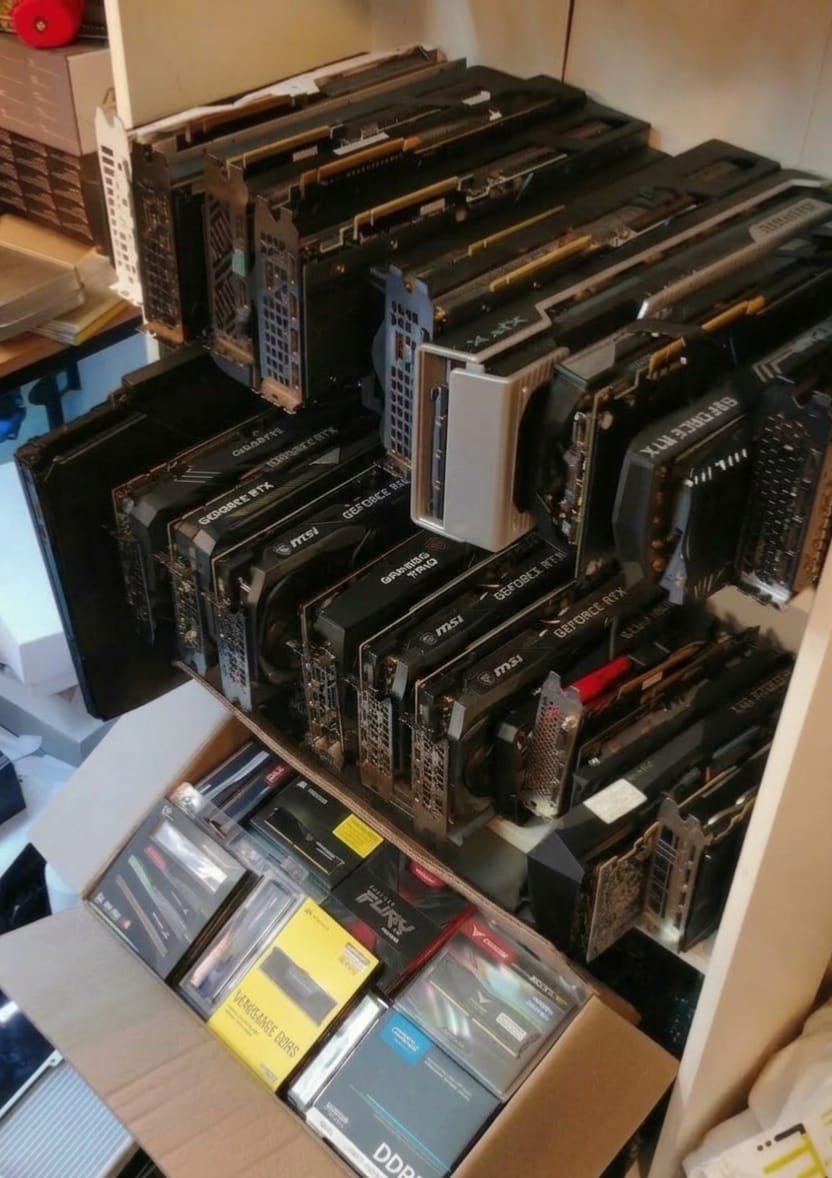 ناقصكم شيء للعيد 👀