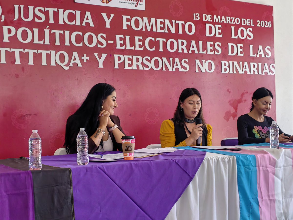 ppatososa's tweet photo. 📌 Panel Equidad, Justicia y Fomento de los Derechos Político Electorales de las Mujeres LBTTTIQA+ y Personas No Binarias 🏳️‍🌈🏳️‍⚧️🗳️ en el Municipio de Calimaya #EdoMéx.

Educar y Respetar para No Discriminar / Pato Sosa 🌈💜💚 https://t.co/1fNqPepamt