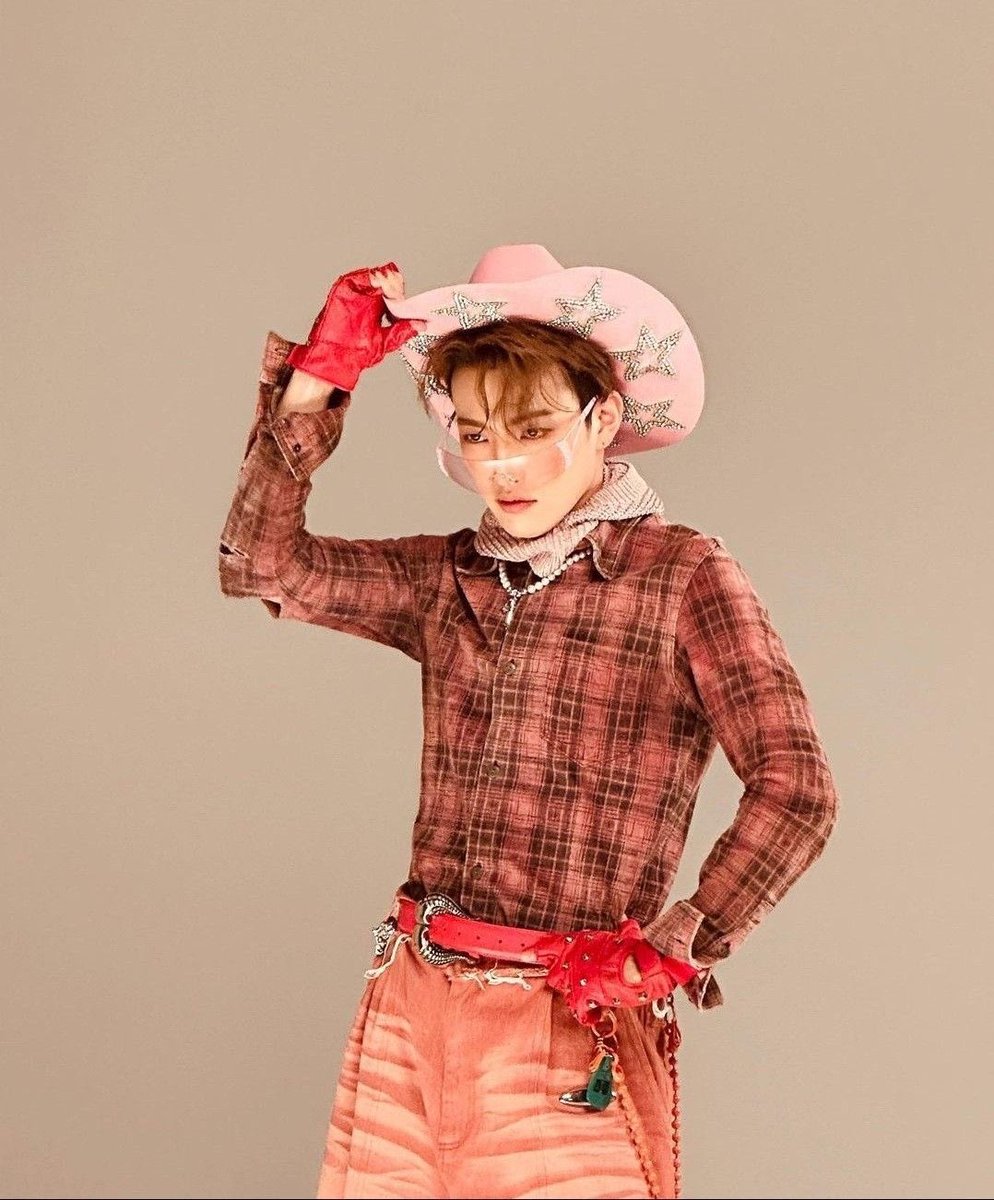 𝐌 𝐀 𝐋 𝐔 🦋 tweet media