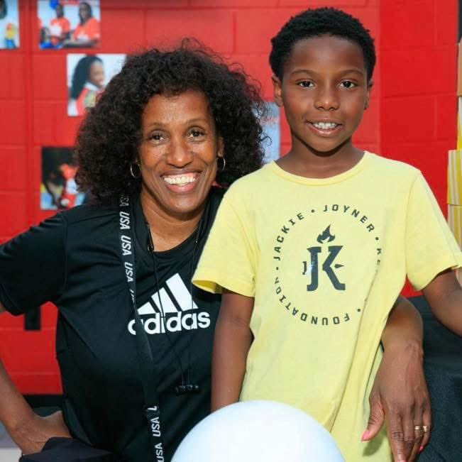 JJKWILPrograms's tweet image. Wednesday Wisdom: Helping children to understand that trying hard, staying determined, and not giving up even when things are difficult can help them at home, at school, and in their community. #jjkwinninginlife #determination #grit