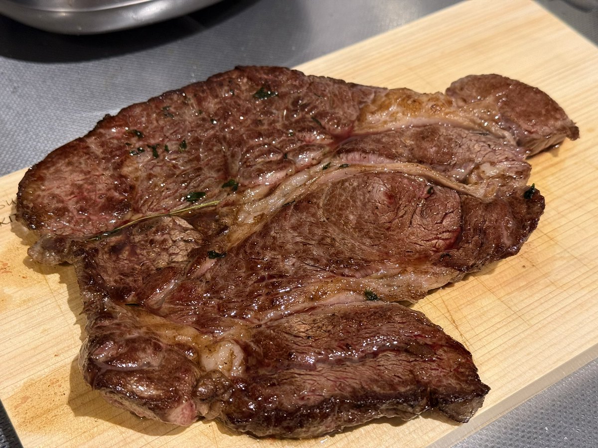 カゲロウ tweet media