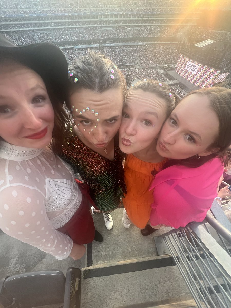 Jill ❤️‍🔥 (ur Wi$h Li$t ) tweet media