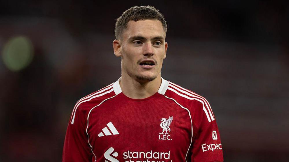 yes context tweet media