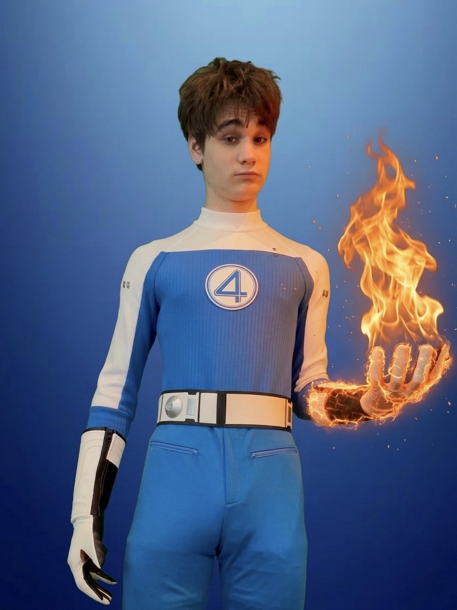 TheRealFlameOn's tweet photo. Too hot to touch… https://t.co/hbQiqlRg34