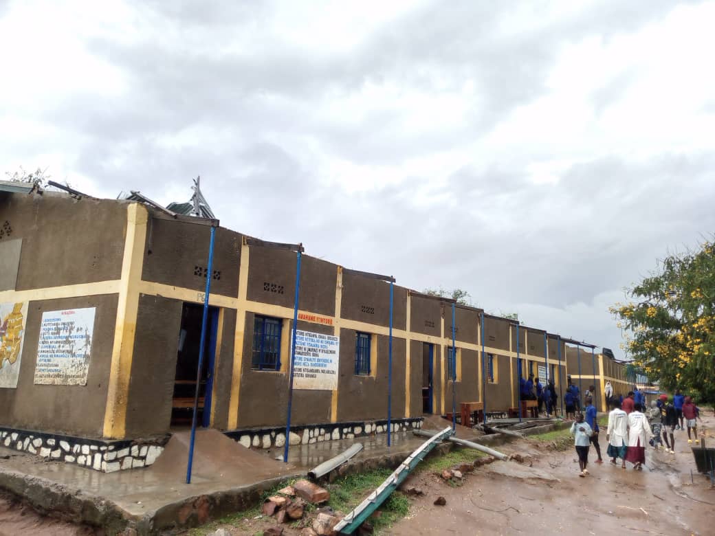 Sam Kabera tweet media