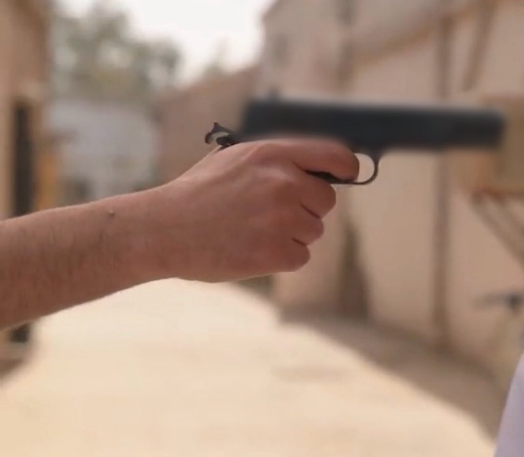 زيتونه tweet media