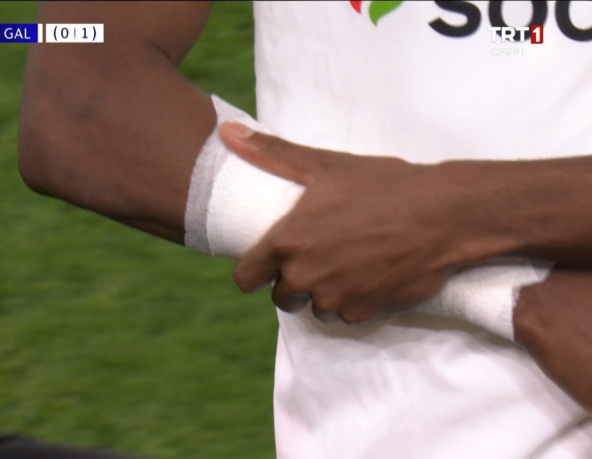 Ali Sami Yen Sokak tweet media