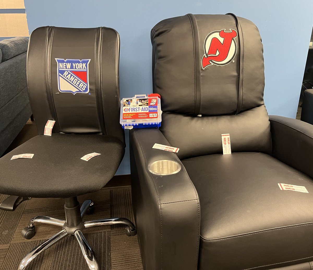 Zipchair tweet media