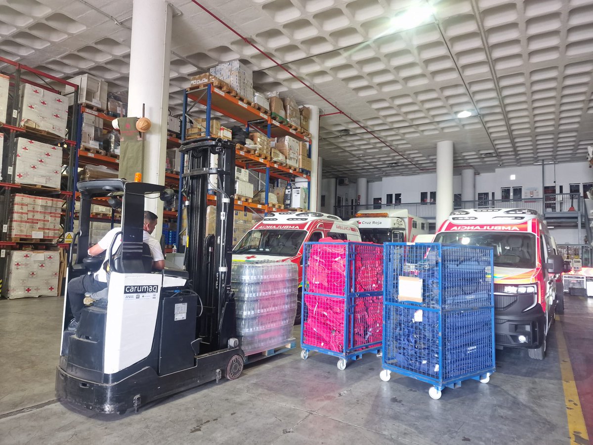 Cruz Roja Tenerife tweet media