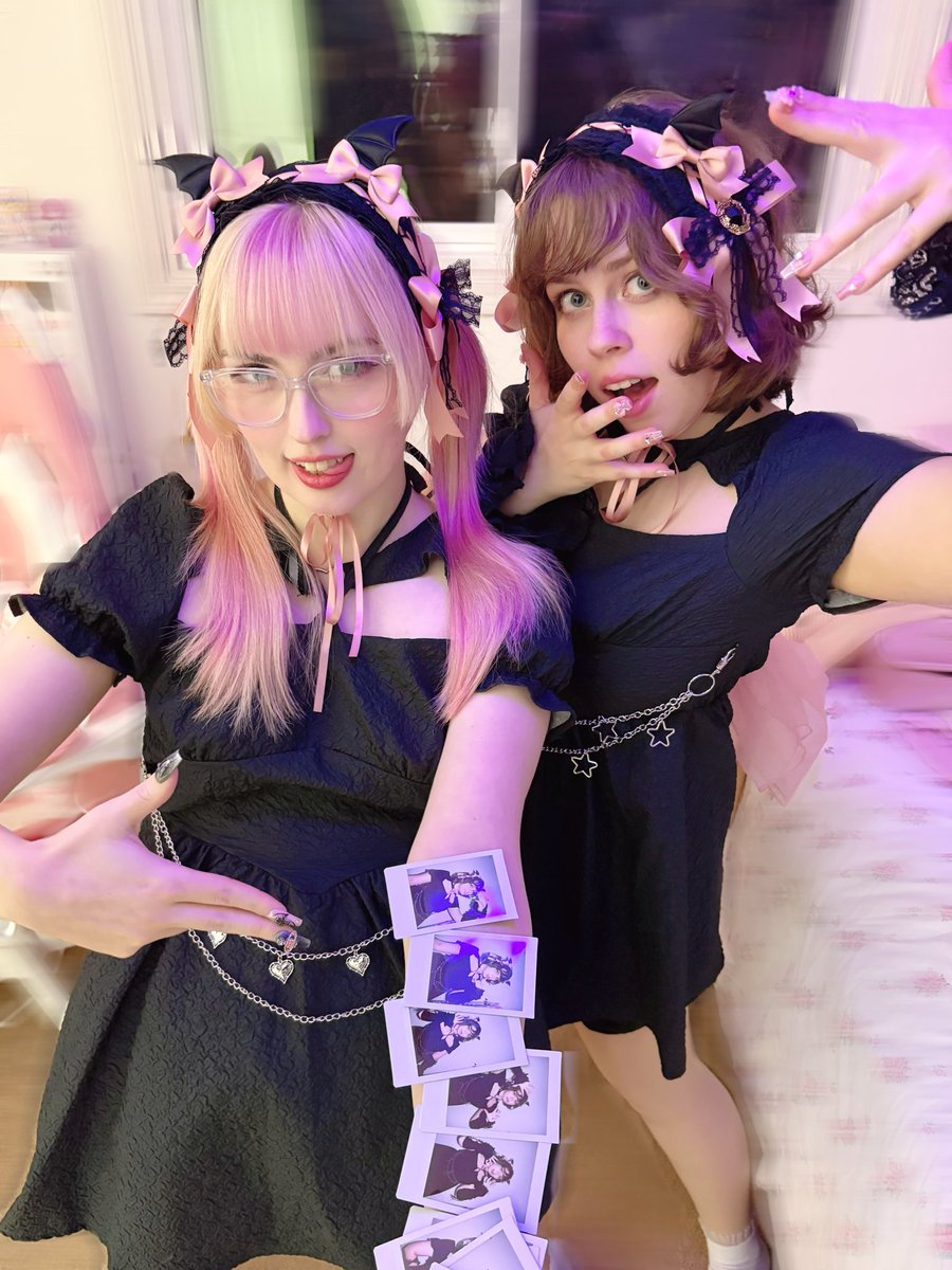 ChiRi Girls ✨ STREAM HEART HACKER tweet media