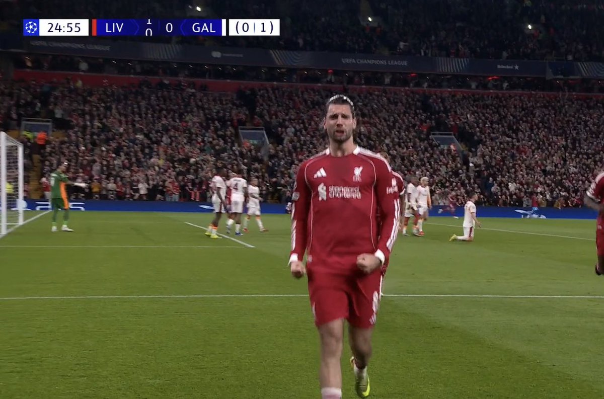 The Touchline | 𝐓 tweet media