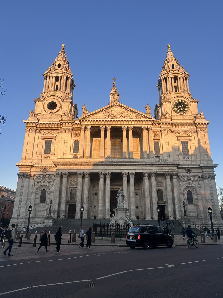 Taurus 🦋 tweet media