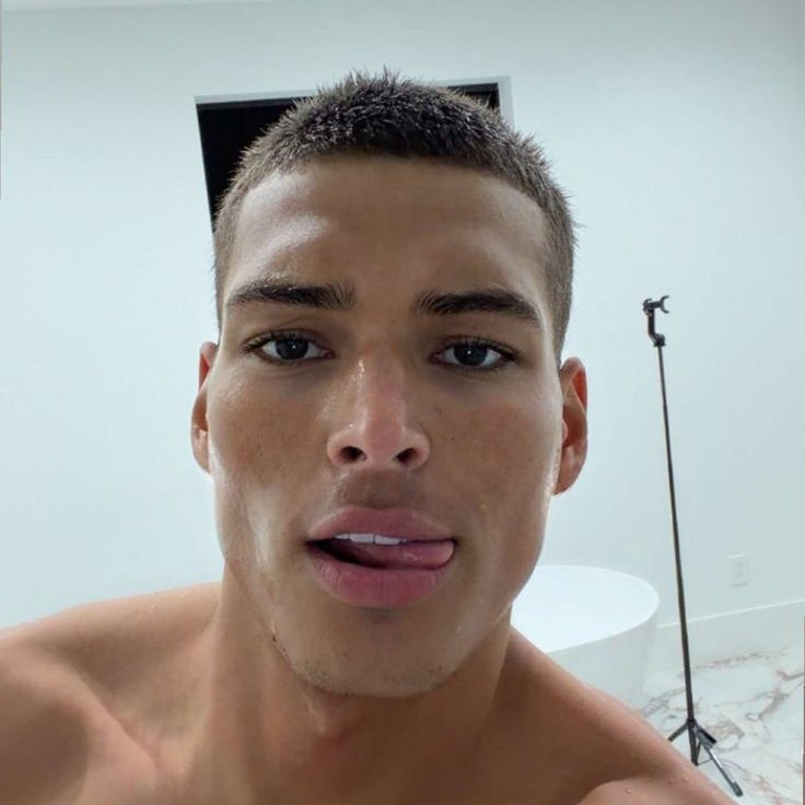 Sam Robert AI tweet media