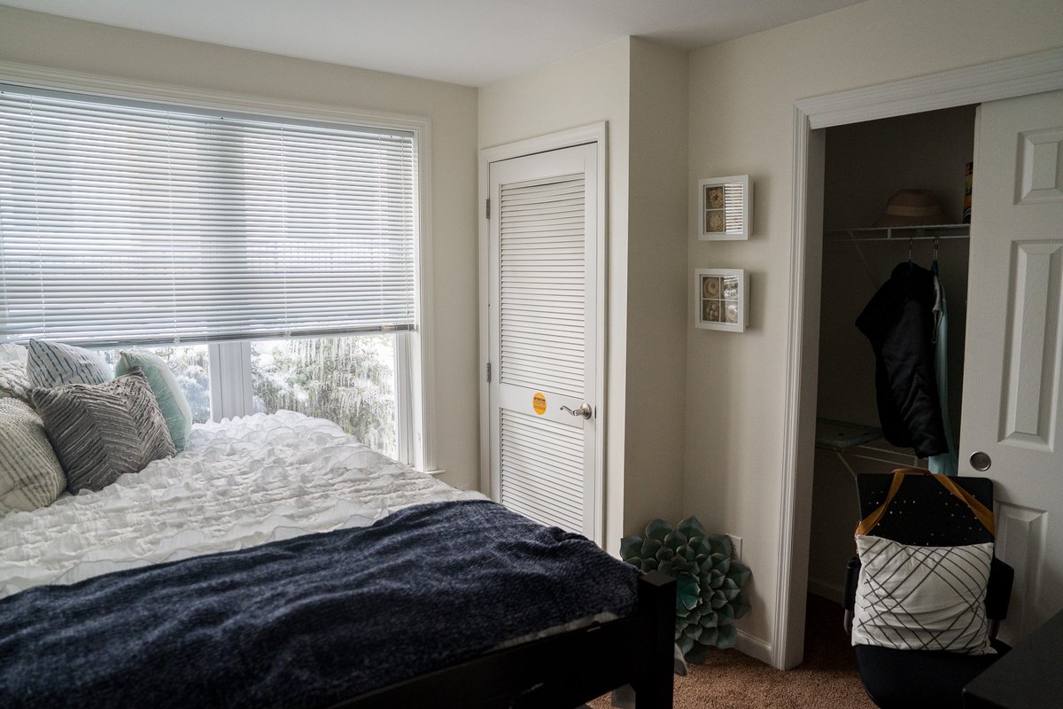 WVU University Apartments tweet media