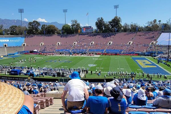 Barstool UCF tweet media