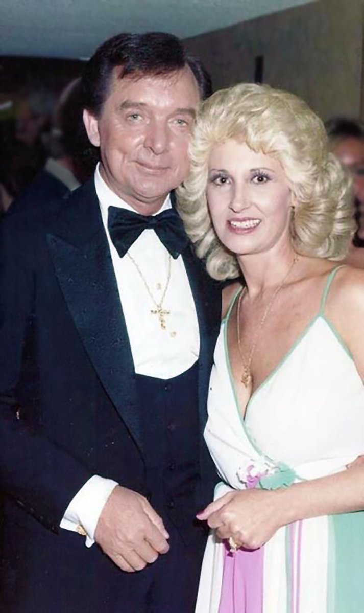 Traces of Texas tweet media