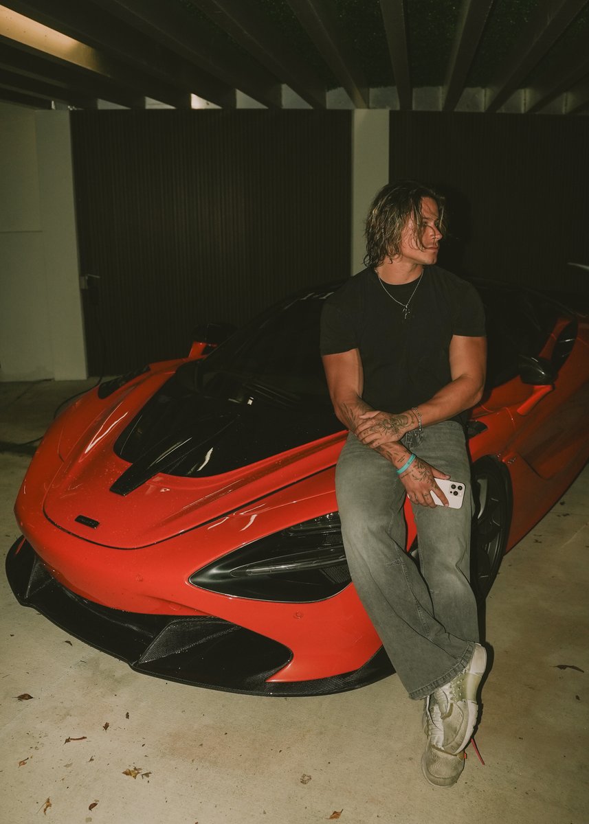 Alex Eubank tweet media