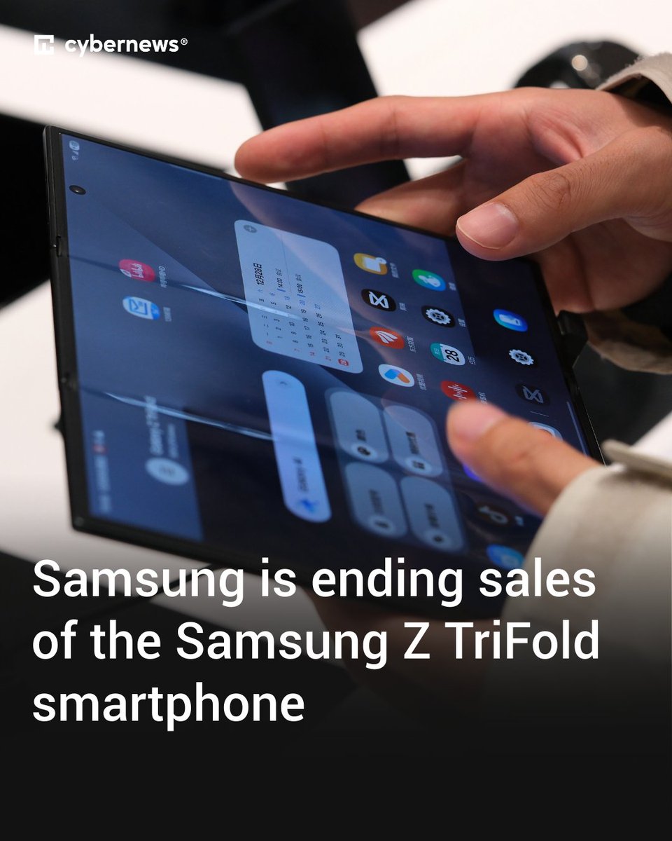 Cybernews's tweet image. Is Samsung making room for new smartphones by suspending the sales of one of its foldables? More: cnews.link/samsung-discon…

#Samsung #tech #bigtech