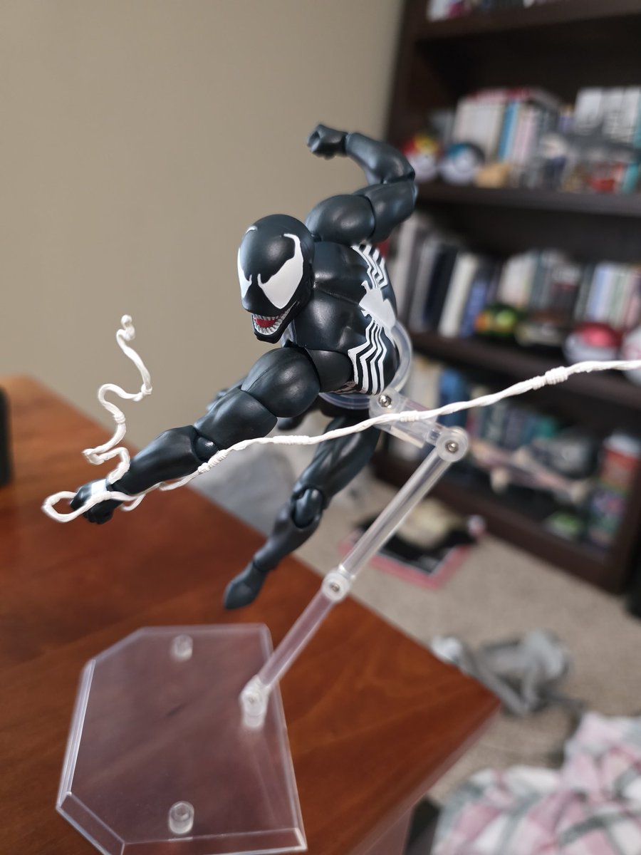 Yotakuboi's tweet photo. Still the best venom figure imo https://t.co/4Zvd99p3CZ