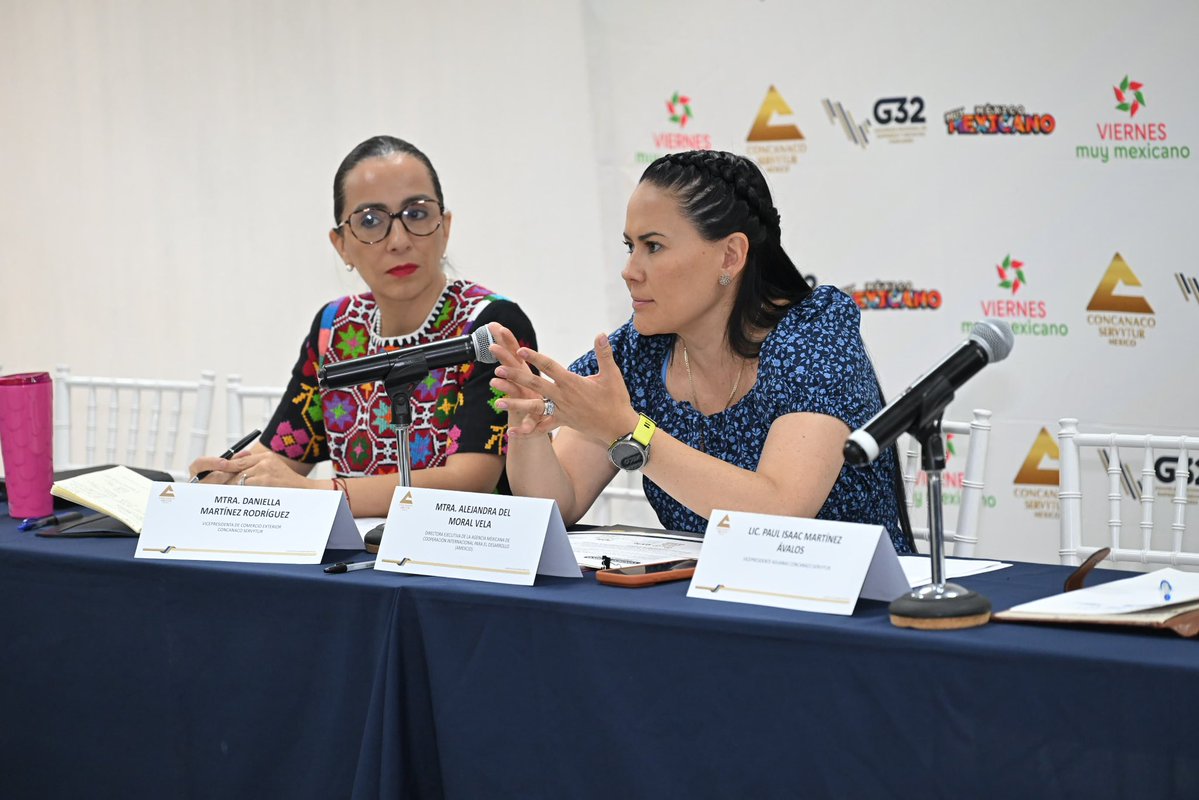 Alejandra Del Moral tweet media