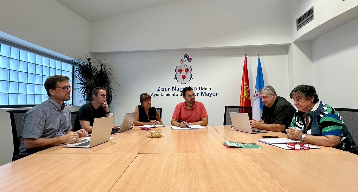 Jon Gondán tweet media