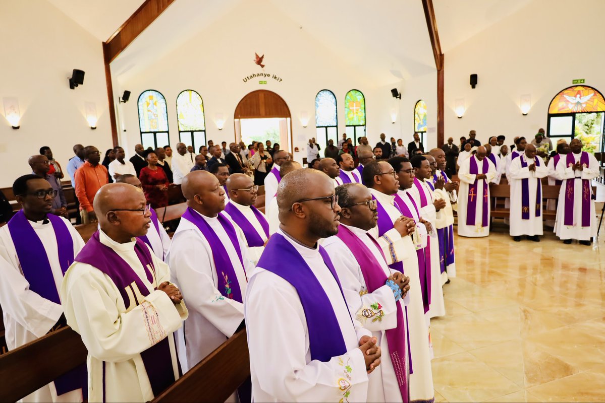 Archidiocèse de KIGALI tweet media