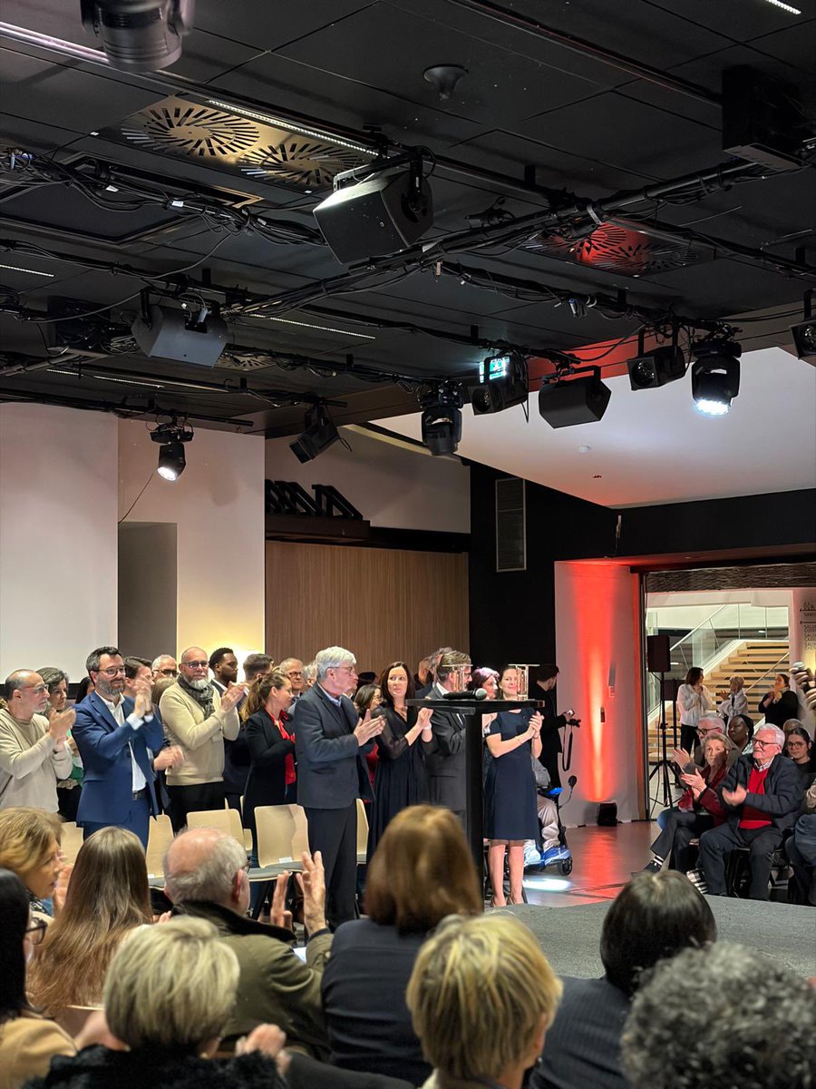 Emmanuel Capus tweet media