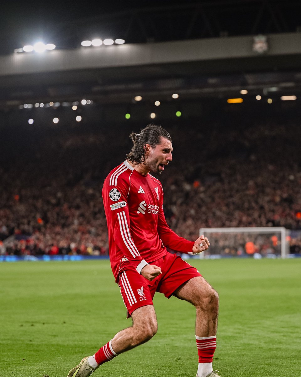 Liverpool FC tweet media