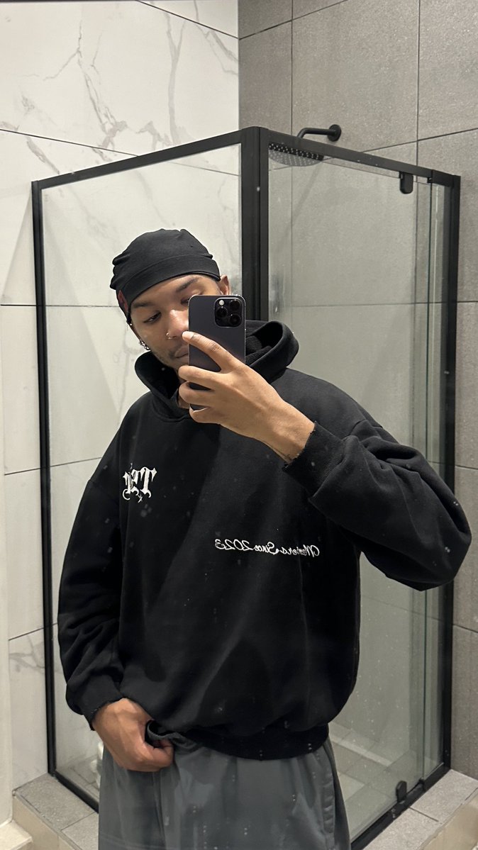 𝖘𝖍𝖆𝖆𝖓𝖊༒♱ tweet media