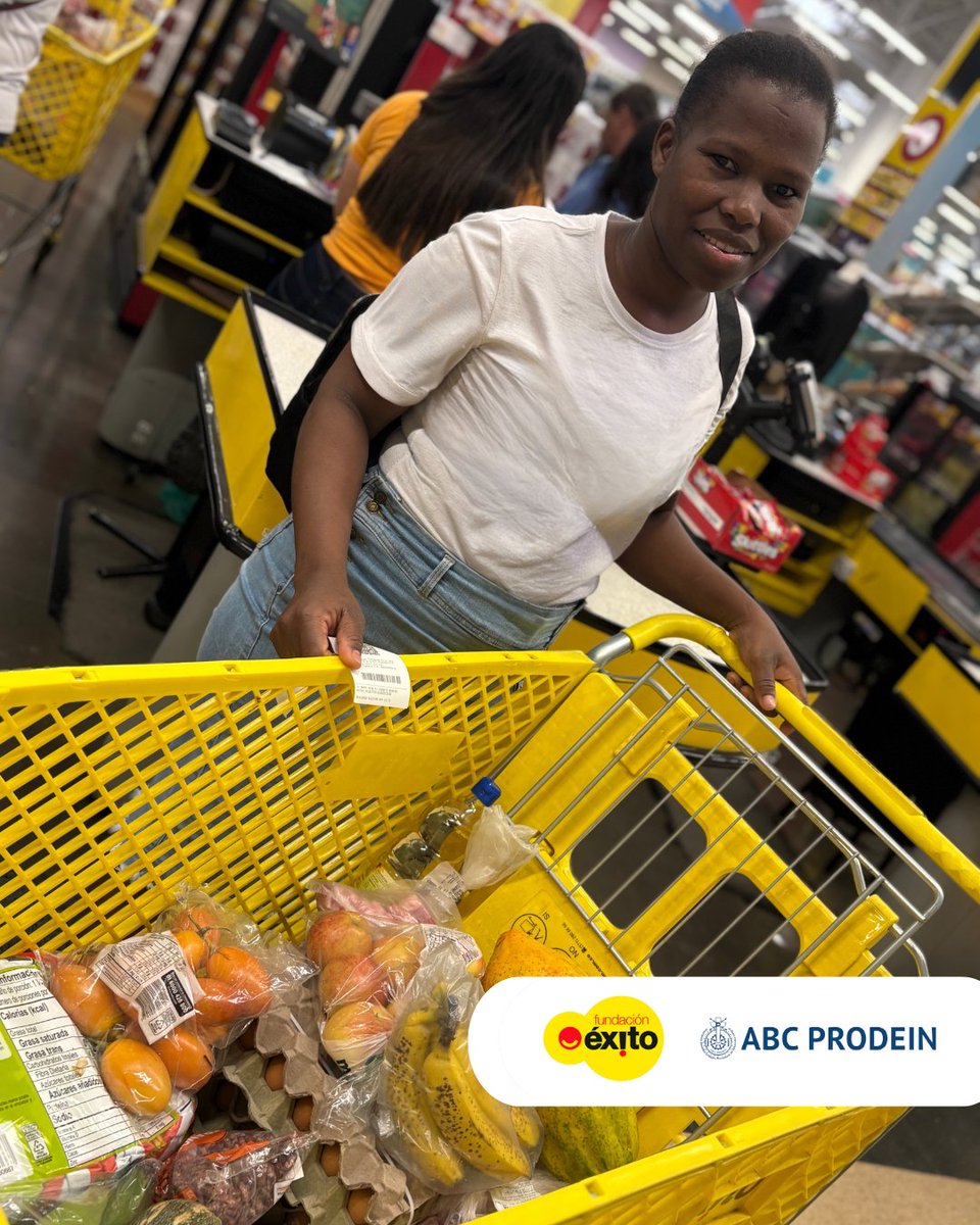 ABCProdeinCol's tweet photo. Una alimentación balanceada en la lactancia es clave para el bienestar de mamá y bebé.

Gracias a nuestra alianza con @fundacionexito, hoy es posible que nuestras mamás accedan a los productos que necesitan. 👶

#Lactatón #ConLasGoticasNutrimosVidas https://t.co/Dv7CfSFpzN