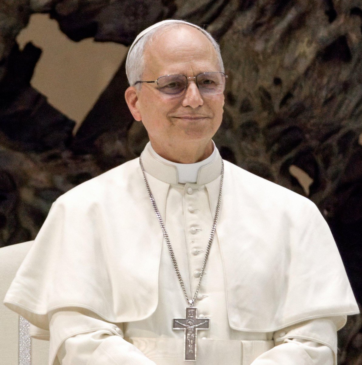 Stats Globe tweet media