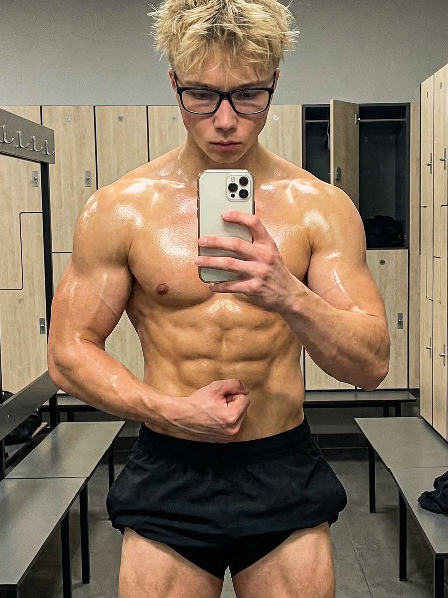 Tim Vyloo tweet media