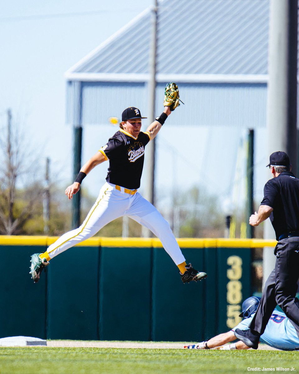 NCAA Baseball tweet media