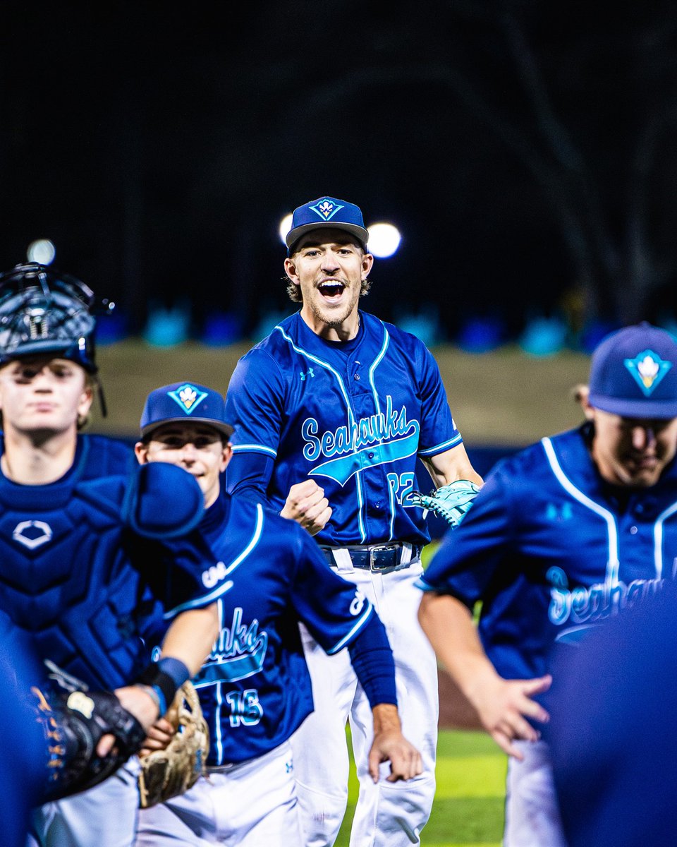 NCAA Baseball tweet media