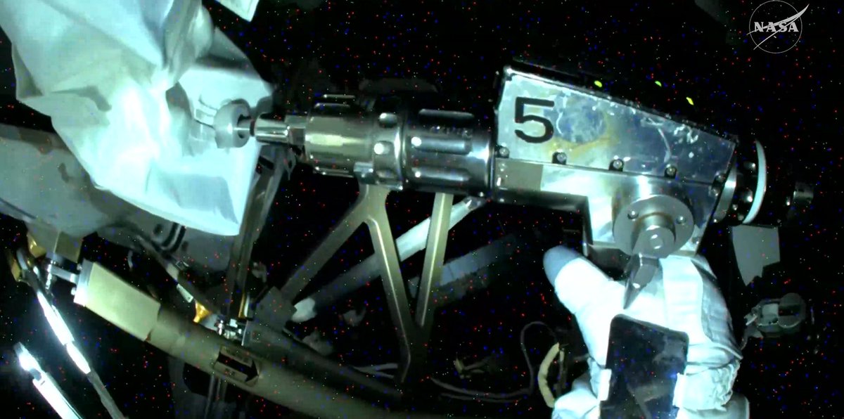 ʎqɹoƃ.eth tweet media