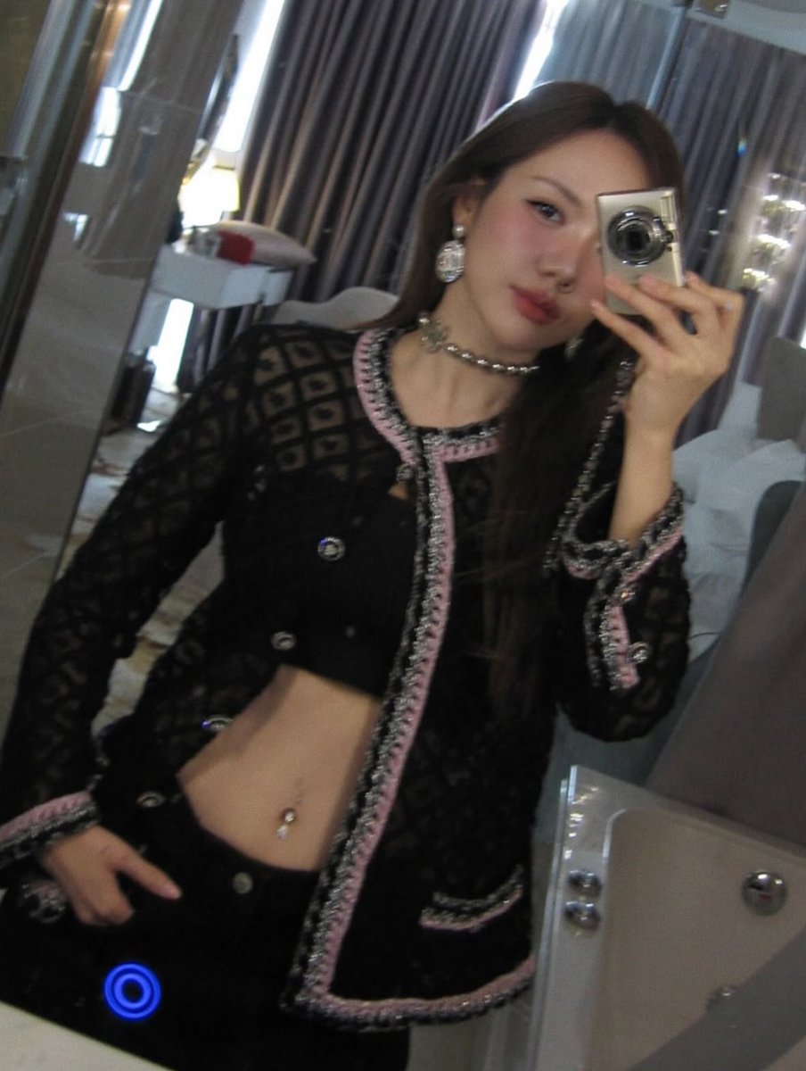 ตัววุ่นวาย tweet media