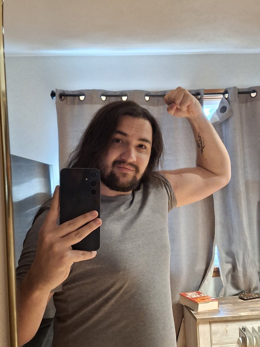 ProGamerDude tweet media