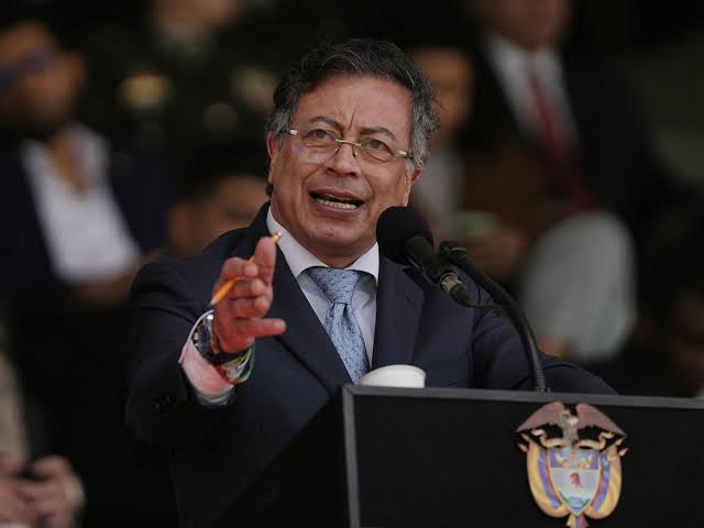 ATENTO ECUADOR 🚨 tweet media