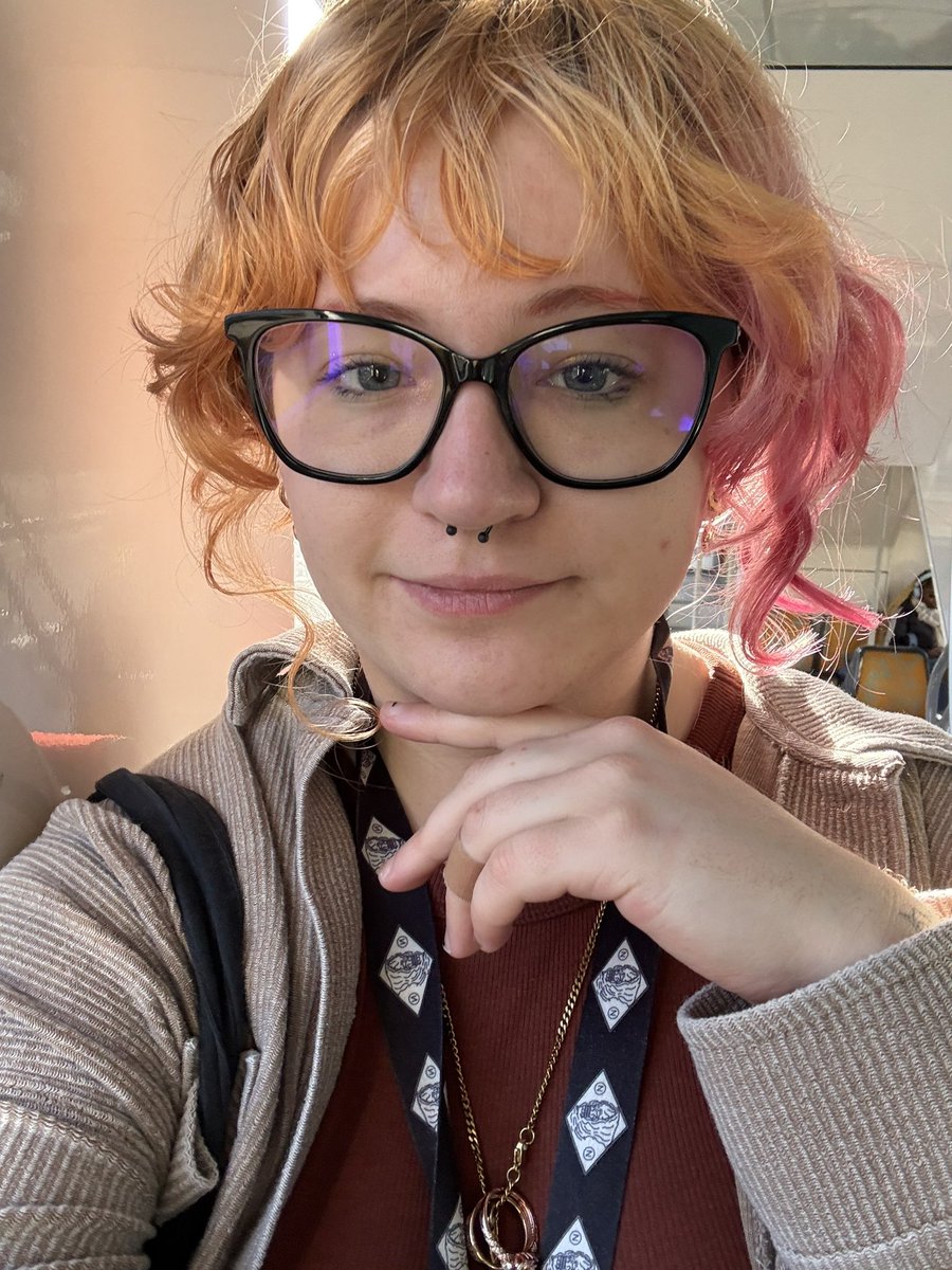 qq ★⋆⁺₊⋆☆ tweet media