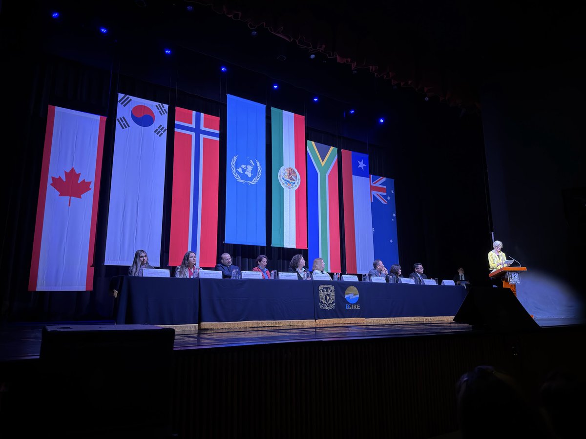 Noruega en MX y CA tweet media