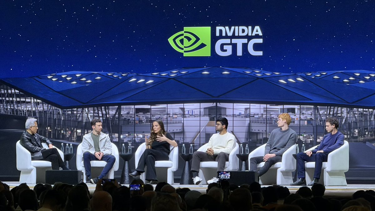 Jason Hiner tweet media