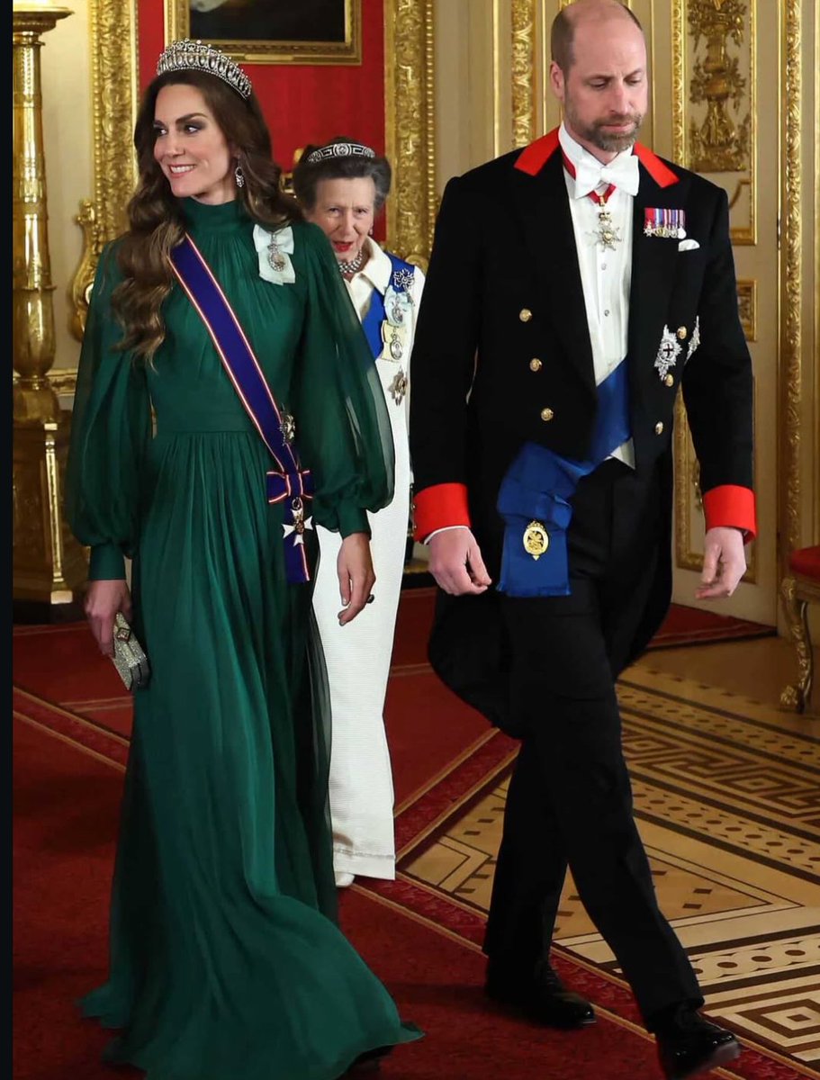 Royal Reporter Lydia tweet media