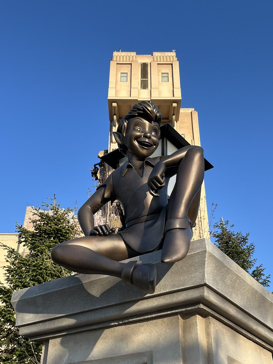 Scissorisback tweet media