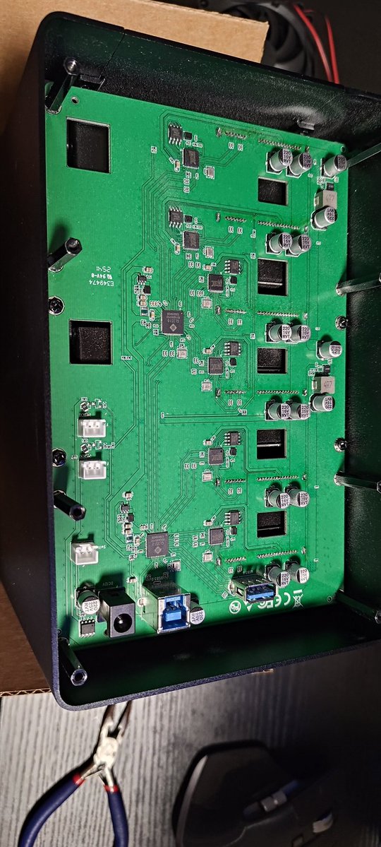 🤎❤️🧡💛💚💙💜🩶🤍🖤 tweet media